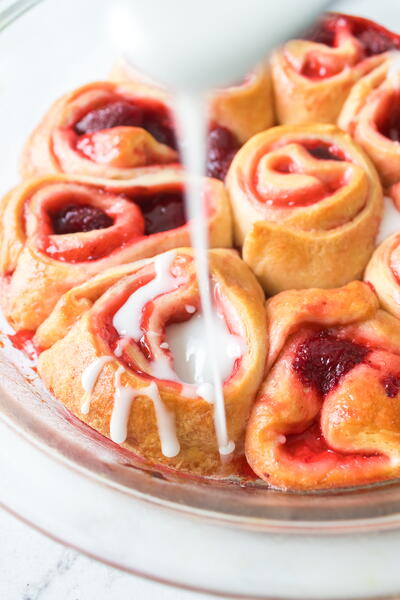 Strawberry Cheesecake Cinnamon Rolls