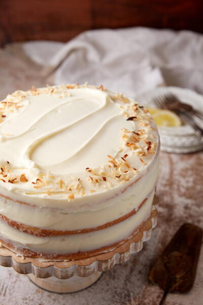 Coconut Cake With Lemon Curd