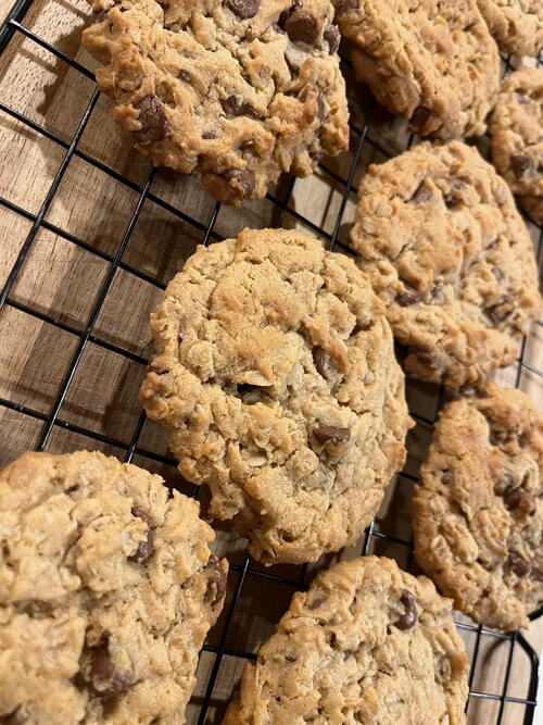 Best Peanut Butter Oatmeal Chocolate Chip Cookies