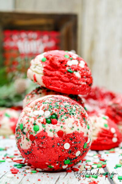 Red Velvet Sugar Christmas Cookie