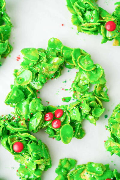 Christmas Cornflake Wreath Cookies