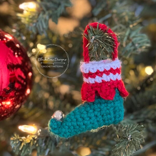 Elf Slipper Crochet Christmas Ornament