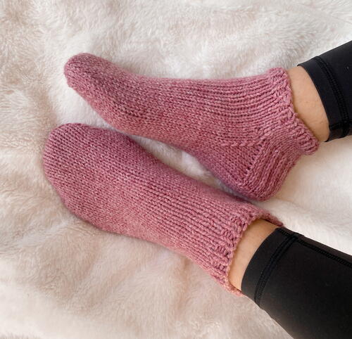 Easy Worsted Slipper Socks