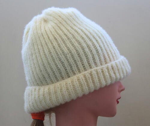 Sunayana Reversible Brioche Hat