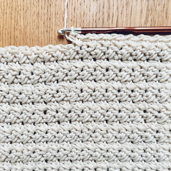 Snow Drift Crossed Half Double Crochet Washcloth