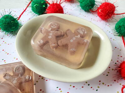 Gingerbread Melt And Pour Soap Tutorial