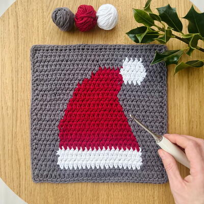 Santa Hat Washcloth