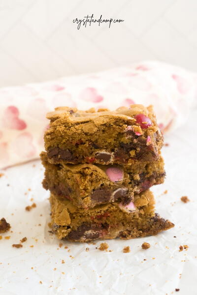 Valentine Cookie Bars