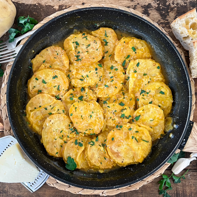 The Ultimate Spanish Potatoes | Patatas A La Importancia Con Manchego ...
