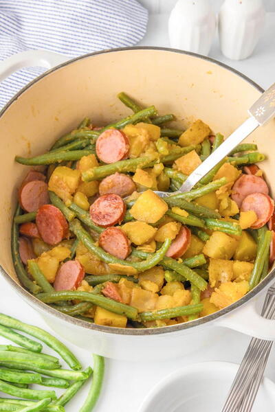 One Pot Smoked Sausage, Green Beans And Potatoes