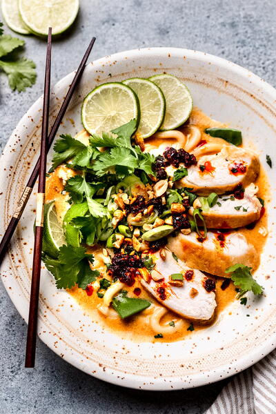 Easy Spicy Chicken & Peanut Butter Ramen