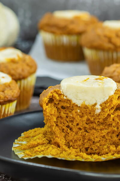 Copycat Starbucks Pumpkin Cream Cheese Muffins