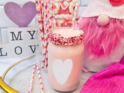 Valentine’s Day Fluff Strawberry Milk Drink