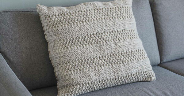 Simple Crochet Pillow Cover Pattern