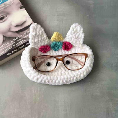 Free Unicorn Eyeglassestray Crochet Pattern