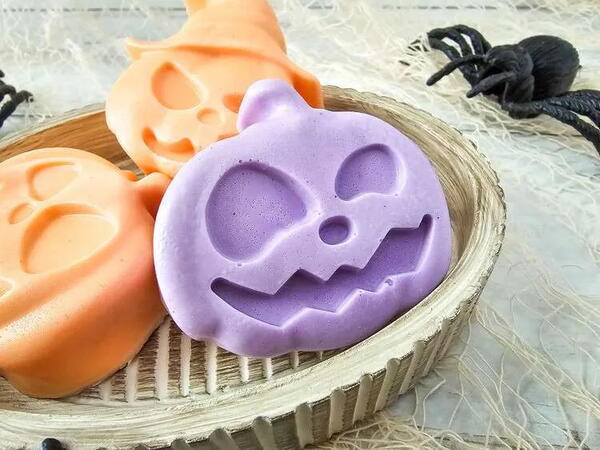 Easy Pumpkin Soap Bar Diy