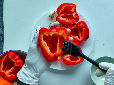 Simple Roasted Red Pepper Salad With Balsamic Dressing