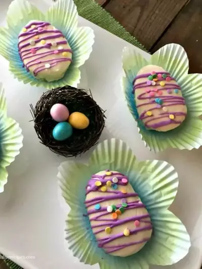 Mini Easter Egg Cakes