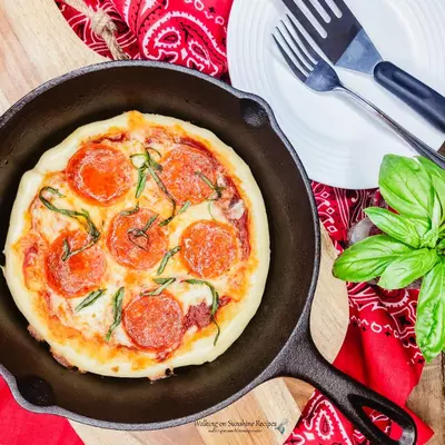 Cast Iron Pan Pizza