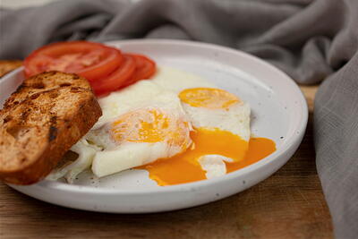 Perfect Over Easy Eggs