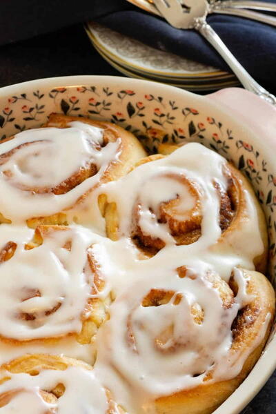 Light And Fluffy Cinnamon Rolls (pioneer Woman Recipe)