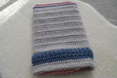 Linked Hearts Baby Blanket