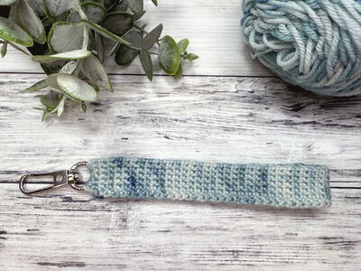 Easy Crochet Wristlet Keychain