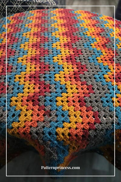 Easy Granny Ripple Zigzag Crochet Blanket Pattern