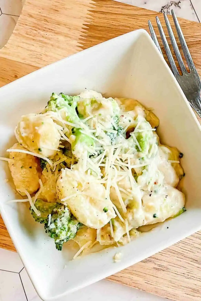 Creamy Gnocchi Alfredo With Broccoli
