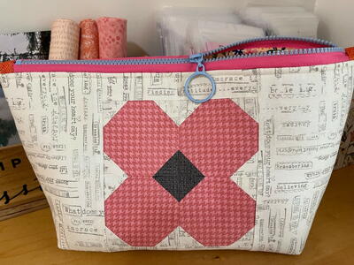 Simple Zippered Pouch