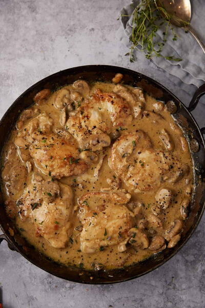 One Pan Creamy Chicken And Mushrooms