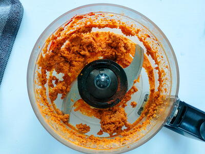 Smoked Paprika Hummus With Roasted Garlic