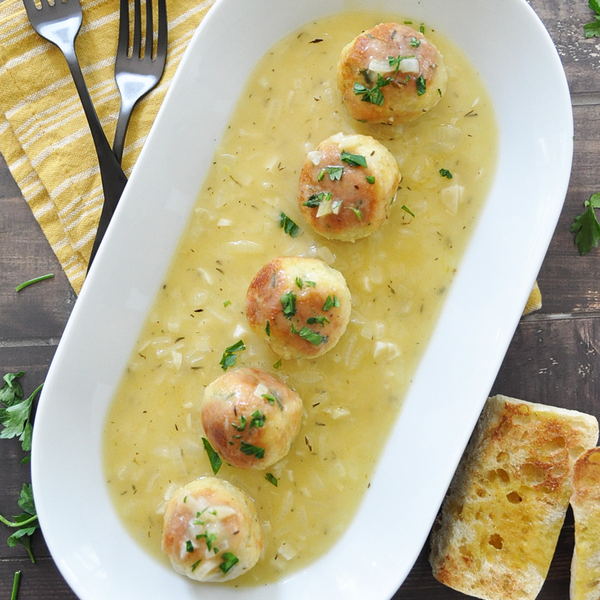 Spanish Poor Man’s “meatballs” In Onion Sauce | Repápalos Extremeños