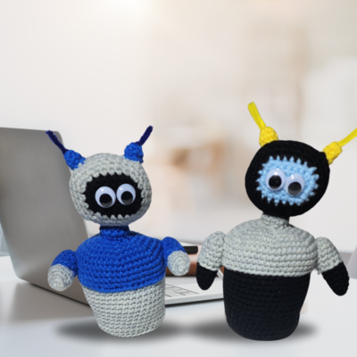 Otto Correct Desk Pet