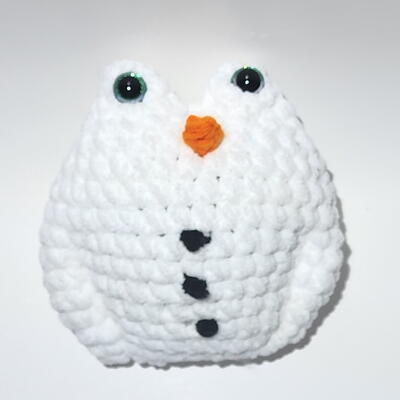 Frog Snowman Amigurumi