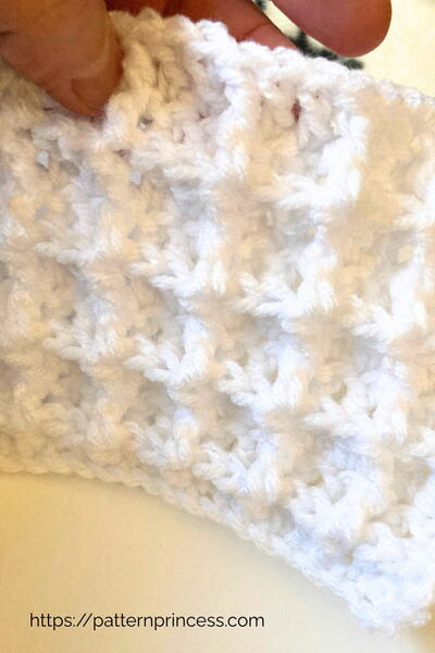 Learn How To Crochet The Waffle Stitch: Free Pattern