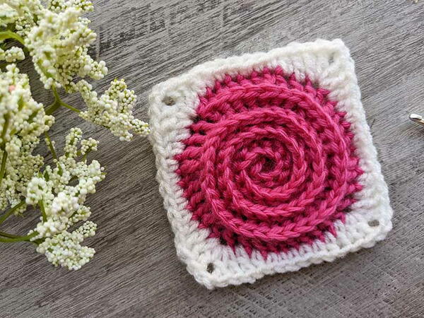 Spiral Granny Square