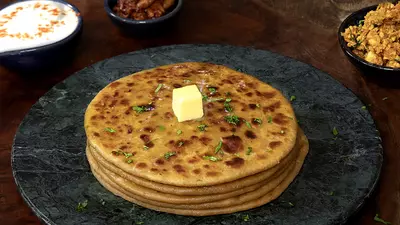 Chicken Keema Paratha