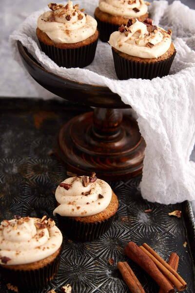 Banana Carrot Cake Cupcakes