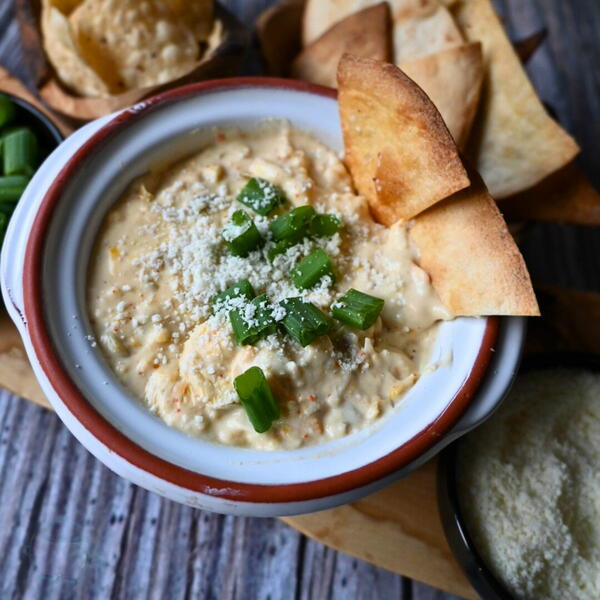 Slow Cooker Creamy Corn Dip
