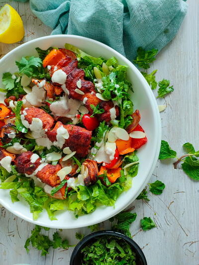 Healthy Chicken Tikka Salad With Yogurt Dressing