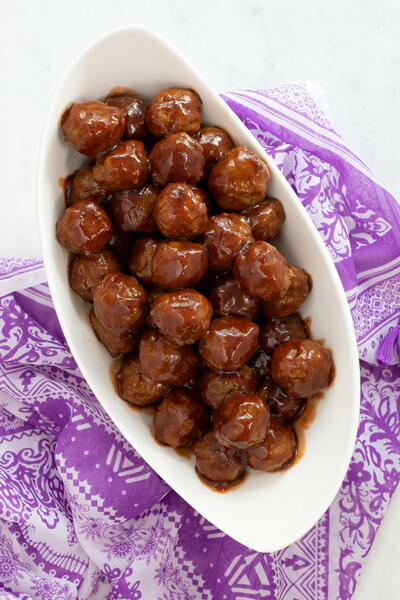 3-ingredient Grape Jelly Meatballs