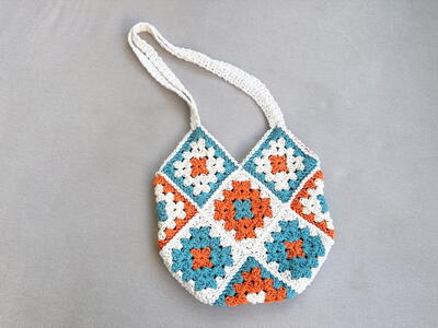 Coastal Granny Square Bag