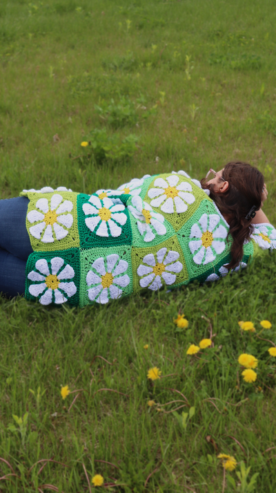 Vintage Style Retro Daisy Granny Flower Cardigan Pattern