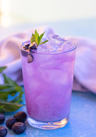 Blueberry Refresher Drink
