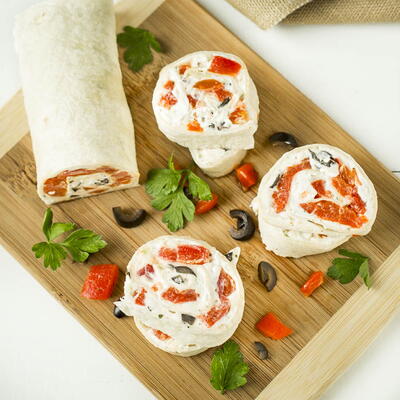 Creamy Ranch Pinwheels With Roasted Red Peppers
