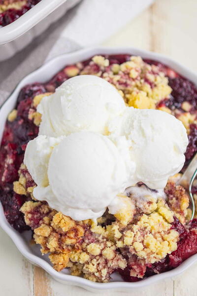 Berry Cobbler With Cake Mix
