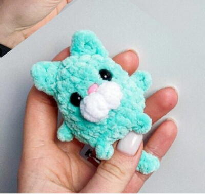 Free Crochet Pattern: Adorable Kitten Candy Amigurumi