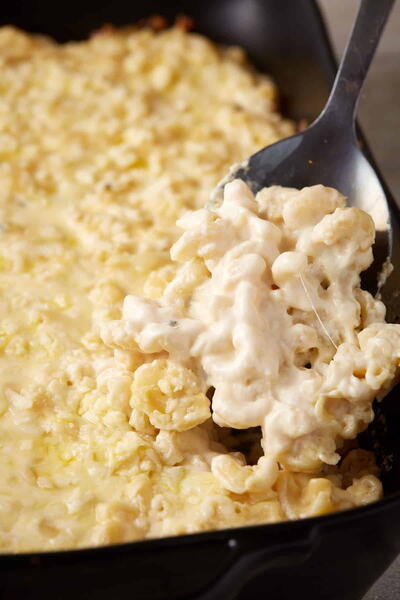 Creamy Homemade Macaroni & Cheese With Evaporated Milk