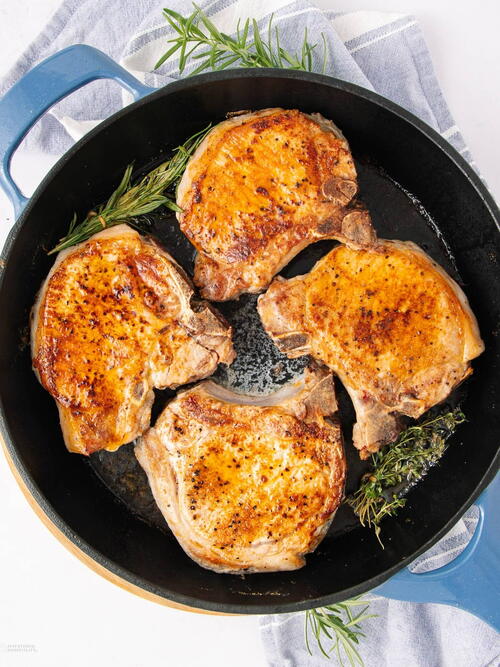 Quick And Juicy Cast Iron Pork Chops